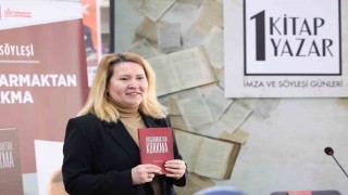 Osmangazi Belediyesi sevilen yazarları okurlarıyla buluşturuyor
