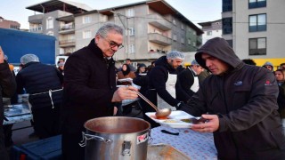 Osmangazide gönül sofraları Geçit Mahallesinde kuruldu