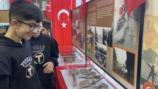 Osmaniyede Çanakkale Savaş Objeleri ve Fotoğrafları Sergisi açıldı