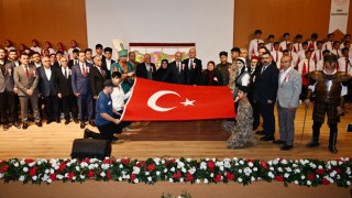 Osmaniye’de İstiklâl Marşının 105. Yılı Coşkusu