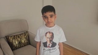 Otizmli Ali İsmail, İstiklal Marşının 10 kıtasını ezbere okudu