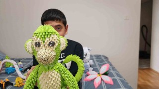 Otizmli Arda, origamiyle hayatına yön veriyor