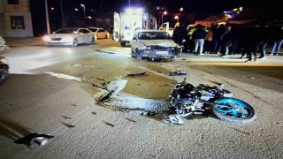 Otomobil ile motosiklet çarpıştı: 1 yaralı