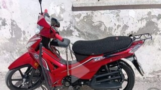 Park halindeki motosiklet çalındı