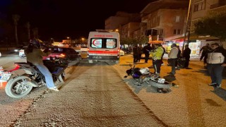 Payasta otomobille çarpışan motosikletin sürücüsü yaralandı