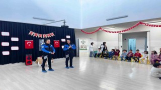 Polislerden öğrencilere güvenlik eğitimi
