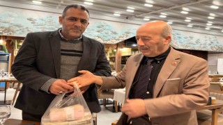 Ramazan hasılatını Gazzeye gönderdi