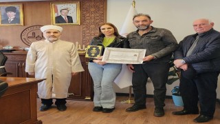 Rusya vatandaşı Alena Knaub, Müslüman oldu