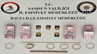 Sahte altınla dolandıran şüpheliler kuyumcuda yakalandı