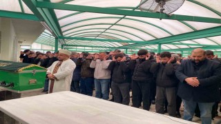 Sahurda fenalaştı, hastanede hayatını kaybetti