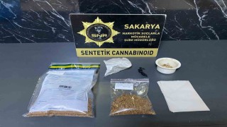 Sakarya emniyeti zehir tacirlerine geçit vermiyor: 1 tutuklama