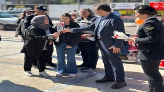 Salihlide kadına yönelik şiddete karşı bilgilendirme stantları kuruldu
