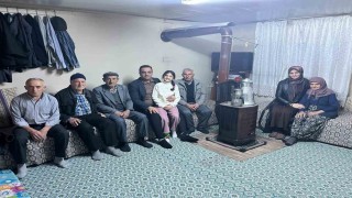 Sarıgölün ilk şehidinin ailesine anlamlı ziyaret