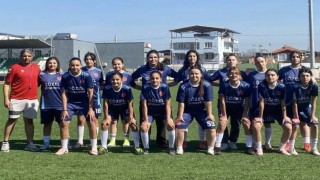 Saruhanlıda kız futbol takımı kuruldu