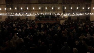 Selimiye Camii Kadir Gecesinde doldu taştı