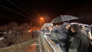 Şırnak Valisi Ekici sel bölgesinde: Devletimiz tüm imkanlarıyla sahada