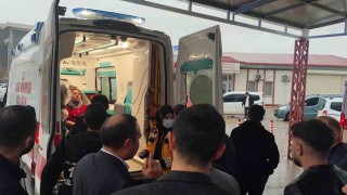 Şırnakta okul servisi şarampole devrildi: 4ü öğrenci 5 yaralı