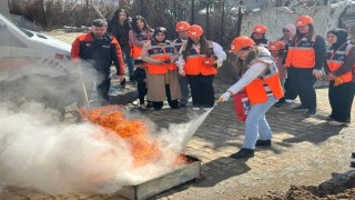 Şırnakta tamamı kadınlardan oluşan AFAD gönüllü ekibi eğitimi tamamladı