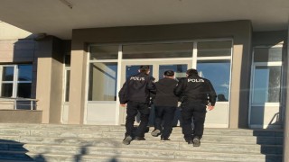 Sivasta göçmen kaçakçılığı operasyonu: 1 kişi tutuklandı