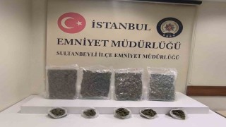 Sultanbeylide dron ile takip edilen uyuşturucu satıcısına operasyon kamerada