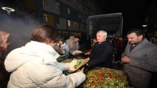 Tahmazoğlu öğrencilerle sahurda buluştu