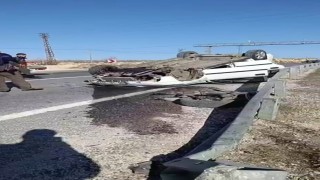 Takla atan araçtan burnu bile kanamadan kurtuldu