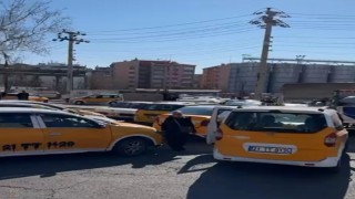 Taksicilerin güncellenen zam kuyruğu