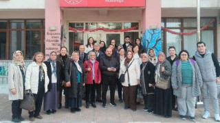 Tazelenme Üniversitesi Öğrencilerinden Çocuk Evlerine Ziyaret