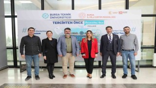 Tercihten Önce Üniversiteni Yaşa projesi özel lise öğrencilerini ağırlıyor