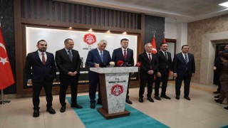 Ticaret Bakanı Ömer Bolat: Niğdede geniş katılımlı istişareler yapacağız
