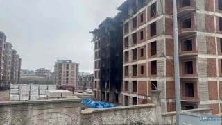 Tokatta inşaatta çıkan yangın korkuttu