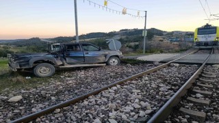Tren pikaba çarptı
