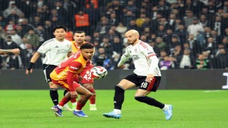 Trendyol Süper Lig: Beşiktaş: 0 - Galatasaray: 1 (İlk yarı)