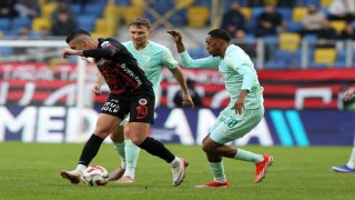 Trendyol Süper Lig: Gençlerbirliği: 0 - Kayserispor: 0 (İlk yarı)
