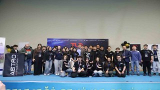 TUA Astro Hackathonda Karabük birincisi Safrantech oldu