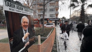 Turgutluda esnaftan İlber Ortaylı için helva hayrı