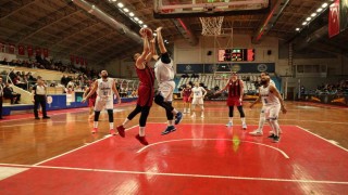 Türkiye Basketbol Ligi: Kocaeli BŞB Kağıtspor: 69 - Gaziantep Basketbol: 75
