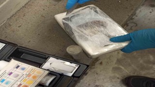 Türkiyeye sokulmak istenen 3 kilo 190 gram kokain sınırda yakalandı