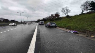 Tuzlada takla atan otomobile başka bir araç çarptı: 2si çocuk 7 kişi yaralandı