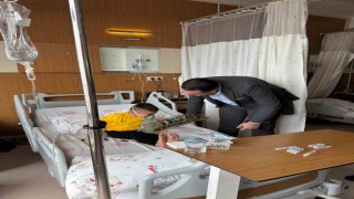 UDERden hastanede tedavi gören çocuklara bayram ziyareti