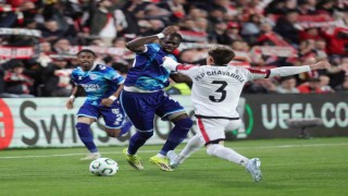 UEFA Konferans Ligi: Rayo Vallecano: 0 - Samsunspor: 0 (İlk yarı)
