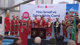 Ümraniyede Hacı İsmail ve Zehra Alkılıç Camii dualarla ibadete açıldı