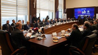 ÜNİDAP 8. dönem toplantsı YÖK Başkanı Özvar Başkanlığında ETÜde gerçekleştirildi