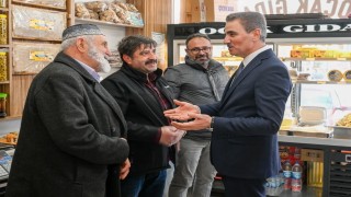 Vali Abuş esnafı dinledi