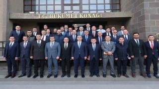 Vali Aktaş: Amacımız el birliğiyle kentimizi en iyi yerlere getirmek