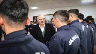 Vali Ayyıldız, İl Jandarma Komutanlığında Mehmetçikle buluştu