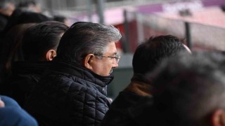 Vali Dr. Erdinç Yılmaz Eskişehirsporun galibiyet coşkusuna ortak oldu
