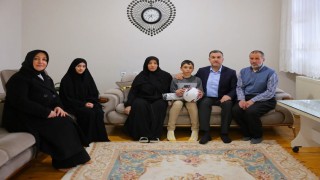 Vali Eldivan, Kaleardı Mahallesinde vatandaşlarla iftarda buluştu