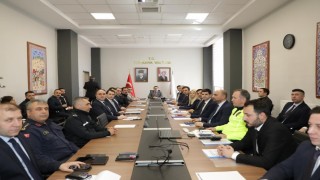 Vali Işın: Tüm tedbirler titizlikle uygulanmaya devam edecek