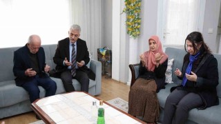 Vali Makas şehit ailelerini yalnız bırakmıyor